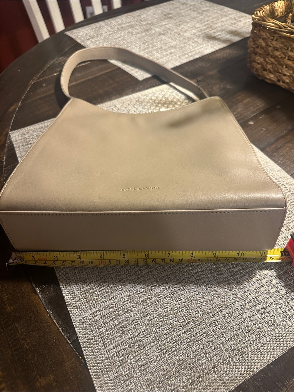 Liz Claiborne Beige Leather Shoulder Bag - Picture 7 of 10